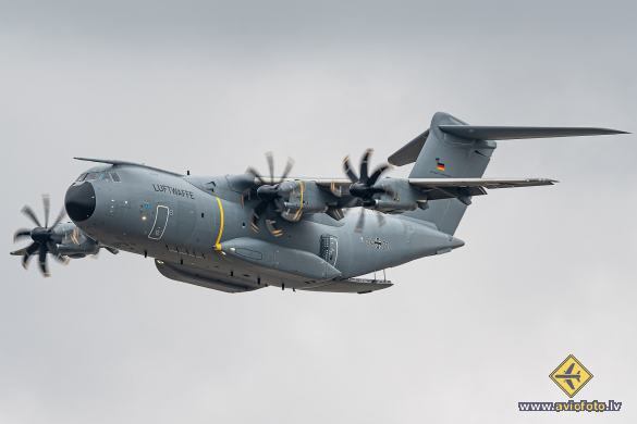 Airbus A400M-180